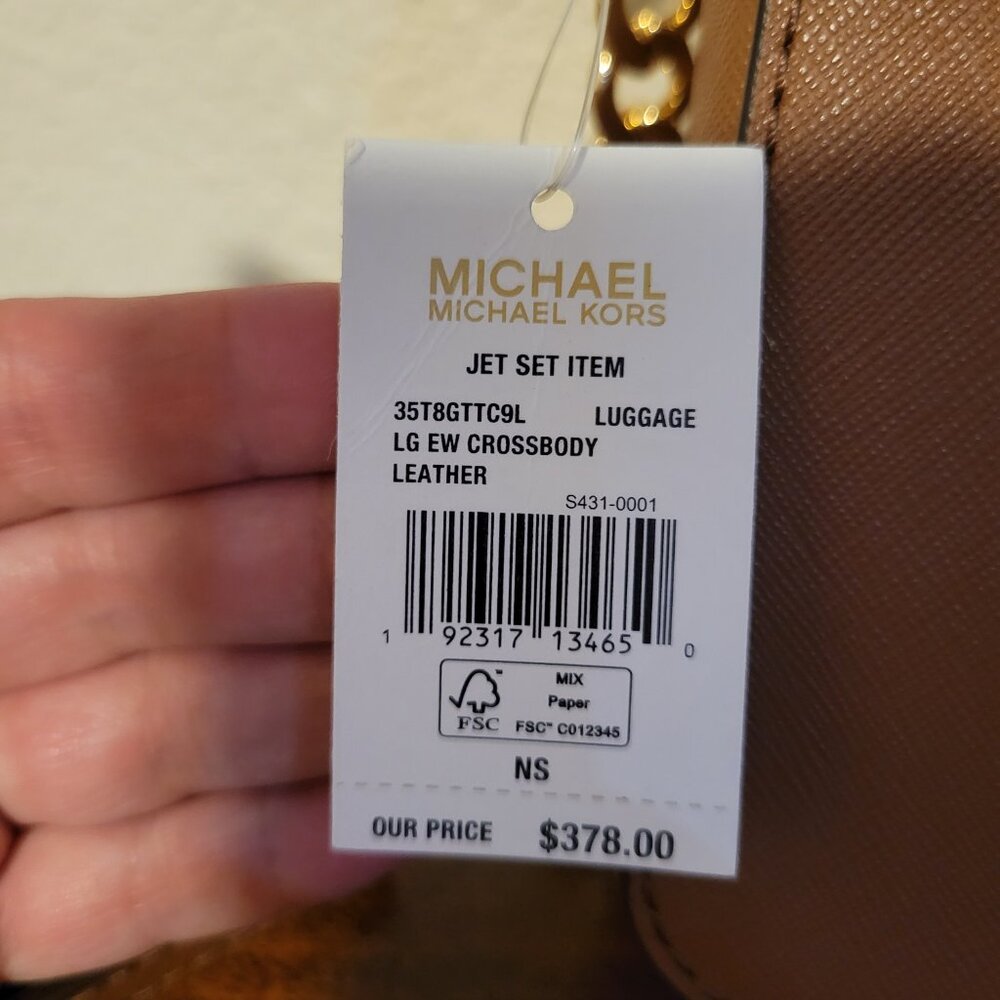 NWT Michael Kors Jet Set Crossbody in Brown - Picture 3 of 10
